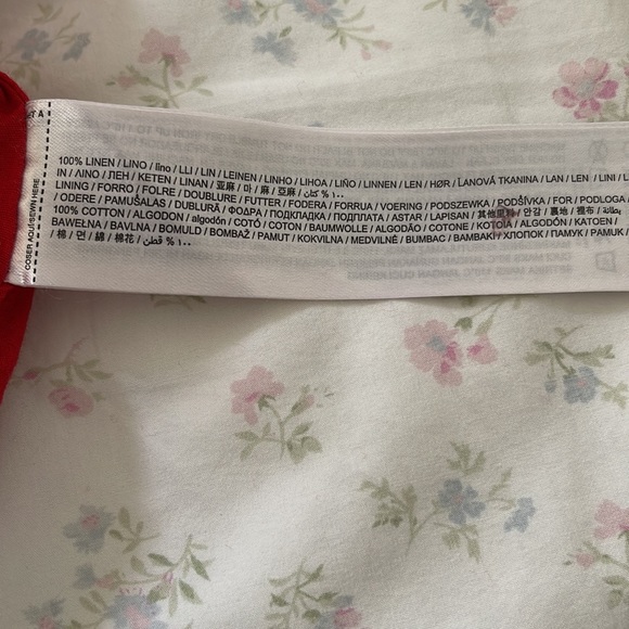 Mango. Size 6 US. Color red - Picture 9 of 11